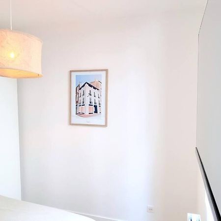 Grand Studio Avec Terrasse - Gare - Metro - Wifi Toulouse Exterior photo